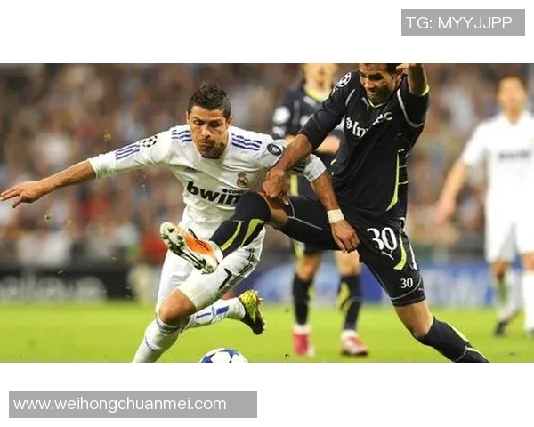 足球明星感恩回馈粉丝赠送限量手表传递热爱与支持 足球明星感恩回馈粉丝赠送限量手表传递热爱与支持